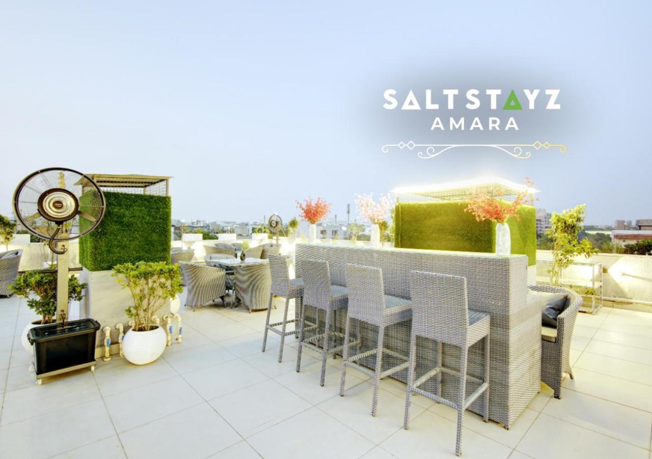 Saltstayz Premier - Galleria Market Road & Sector 27 Gurgaon Exterior foto